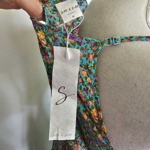 Silk & Salt Floral Halter Split Maxi Dress - Picture 14 of 15